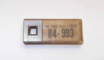 Vtg 1951 Iowa Disabled American Veterans DAV Mini License Plate Key Chain Tag - Image 1 of 2