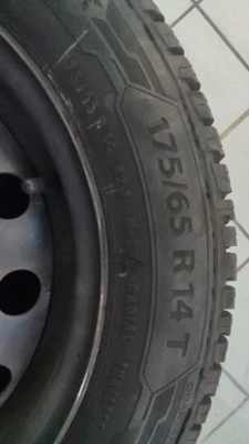 Barum Quartaris 5 Pneumatico Quattro Stagioni 165/65 R14 79 T - Immagine 1 di 4