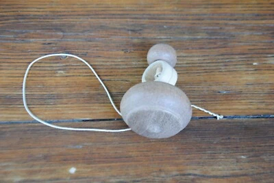 Holzkreisel Peitschenkreisel Kreisel Kinder aufziehbarer Kreisel - Bild 1 von 2