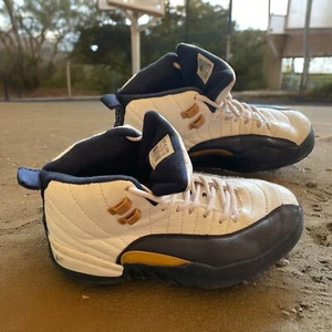 Jordan #23 White/Blue Hi-Top Sneakers Sz. US 5 Lightly Used Two 3 Laces China - Picture 1 of 10