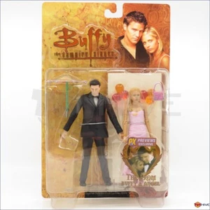 Buffy the Vampire Slayer action figures Prom Buffy and Angel Previews Exclusive - Picture 1 of 2
