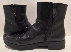 Fitflop Kinbey Micro Stud Black Women’s Size 7.5 Ankle Business Ankle Boots - Picture 1 of 10