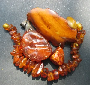 Natural Antique Genuine Butterscotch Egg Yolk Baltic Amber 38.9g. - Picture 1 of 5
