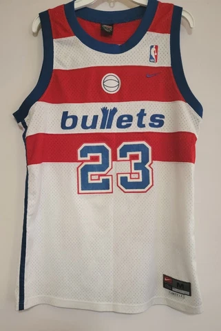 Nike Vintage Michael Jordan Washington Bullets NBA White Jersey Size Medium +2 Cover