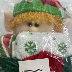 Plush Elf Hugging Holding Christmas Towel Washcloth Set NEW - Picture 1 of 8