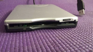 MITSUMI FOLPPY DISC DRIVE D353FUE 5V 500MA USB FDD 1.44MB 2X 54XR17B030 (AS NEW) - Picture 1 of 4