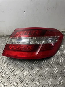 Luz trasera LED exterior derecha conductor berlina mercedes clase e 09-16 212  - Imagen 1 de 14