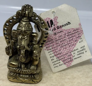 Lord Ganesh Vigneshwara ottone fuso etichetta solida miniatura fondo velluto adorabile - Foto 1 di 7