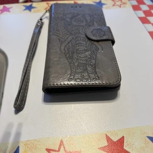 IphoneWallet case For IPhone 8 Plus In Gray “NEW” Beautiful Elephant Etching - Picture 1 of 4