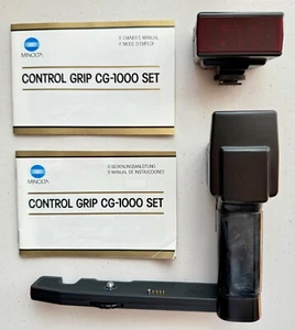 Minolta Control Grip CG-1000 Set w/ Minolta AI-1000 AF Illuminator Unit - Picture 1 of 15