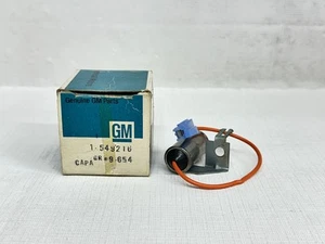 1977-1981 Oldsmobile Chevrolet NOS GM Radio Suppression Capacitor #549216 - Picture 1 of 6