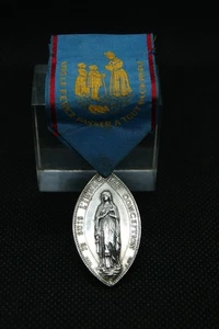 † 19TH BVM OUR LADY OF LA SALETTE SANCTUARY SILVER MEDAL BROOCH GRENOBLE FRANCE† - Picture 1 of 12