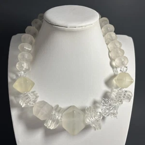 Vtg Chunky Lucite Plastic Choker Necklace Clear Frosted Beaded Runway Statement - Picture 1 of 12