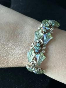 CORO Vtg AB RHINESTONE CABOCHON IRIDESCENT SHELL LEAF BRACELET 6.5” Mermaid - Picture 1 of 17