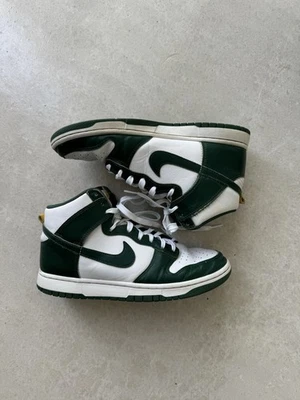 Nike dunk High Australia - Photo 1/4