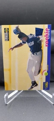 1995 Upper Deck Collector's Choice SE - Rookie Class Orlando Miller #17 - Image 1 of 2
