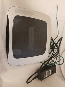 2Wire 3600HGV 54 Mbps 4-Port 10/100 Wireless G Router - Picture 1 of 3