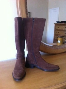 Italienische braune kniehohe Damen-Reiterstiefel aus Wildleder Größe 7 - Bild 1 von 3