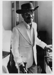 Sammy Davis Jr. 1975•Cantante, Artista•Miembro del Paquete de Ratas•Postal con foto - Imagen 1 de 1