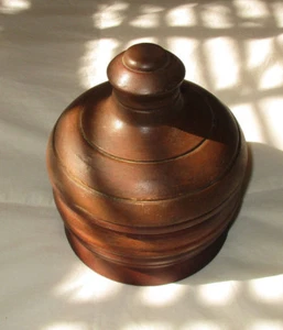 Vintage Mysterious Round Wooden Container Its Purpose is Unknown With Lid - Picture 1 of 9
