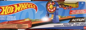 Hot Wheels Action Spin & Score Track Set - Picture 1 of 2