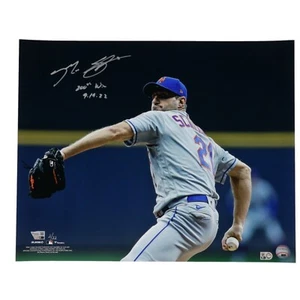 Max Scherzer Signed LE Mets 16x20 Photo Inscribed "200th Win 9-19-22" - Picture 1 of 4