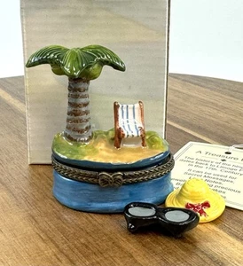 Porcelain Hinged Trinket Box Palm Tree With Chair Tropical Vacation - Picture 1 of 9