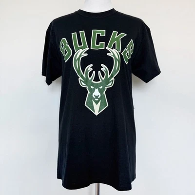 Milwaukee Bucks Giannis Antetokounmpo T-Shirt Mens Size Medium NBA Fan Gear Gift - Image 1 of 4