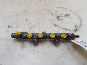DISTRIBUIDOR COMBUSTIBLE COMMON RAIL PEUGEOT PARTNER (EF/EU) 2021 9821399680 - Imagen 1 de 4
