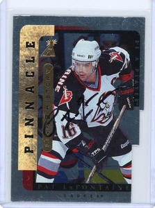 PAT LaFONTAINE 1996-97 PINNACLE BE A PLAYER HOCKEY "SILVER DIE-CUT" AUTO CARD - Picture 1 of 2
