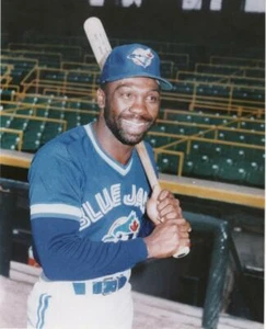 FOTO BENITO SANTIAGO TORONTO BLUE JAYS SIN FIRMAR 8X10 - Imagen 1 de 1