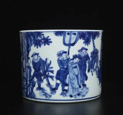 Pincel de porcelana chinês antigo assinado por Kangxi azul e branco com figuras - Imagem 1 de 4
