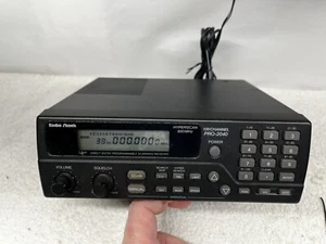 Radio Shack PRO 2040 scanner w/ power supply PRO2040 police fire 20-414 - Picture 1 of 4