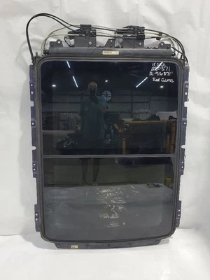 2010 11 12 13 14 15 2016 Cadillac SRX OEM Complete Roof Glass Assembly - Image 1 of 4