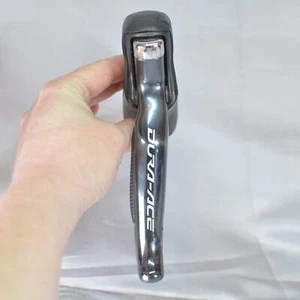 Shimano Dura Ace Di2 R9070 ST-R9070 RIGHT/REAR 11Sp Electronic Shifter 9/10 EXC+ - Picture 1 of 7