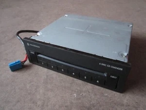VOLKSWAGEN 6 CD CHANGER 3B7035110 - Picture 1 of 2