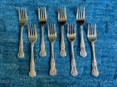 Lot of 8 Towle Salad Forks King’s Shell Pattern 18/10 - Image 1 of 4
