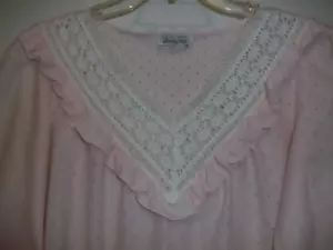 Vintage Vanity Fair 3/4 Sleeve Long Nightgown Pink Size M Breathable Made in USA - Picture 1 of 6