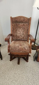 Amish Mission Swivel Glider Chair Solid Oak. BUCKEYE CO. - Picture 1 of 5