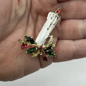 Christmas Brooch Candle Gold Tone Pin Ribbon & Holly Enamel - Bild 1 von 9