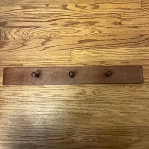 Vintage Shaker Society 3 Peg Rack Pleasant Hill Village Hang Board Wall Rail 24” - Picture 1 of 8