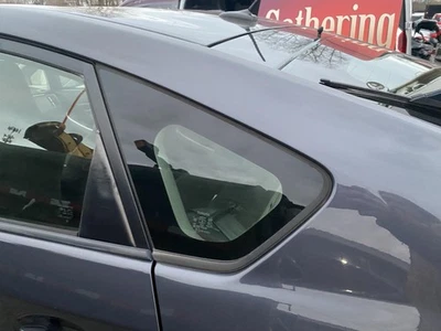 10 11 12 13 14 15 TOYOTA PRIUS cuarto de cristal/ventana izquierda Foto 1 de 3