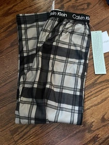 Lot of 2 Calvin Klein Boys Lounge Pajama Pants size 7/8 Med Gray/Black Plaid - Picture 1 of 2