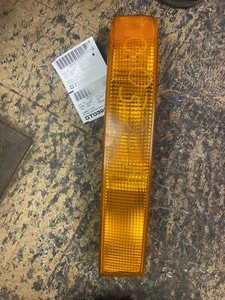 Front Lamp CHEVY EXPRESS 3500 Right 08 09 10 11 12 13 14 15 16 17 18 19 20 21 22 - Foto 1 di 2