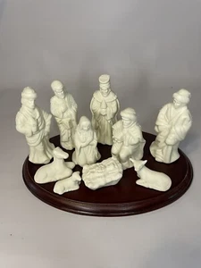 Collectibles 11 Piece Nativity Set White Ceramic Christmas Baby Jesus - Picture 1 of 9