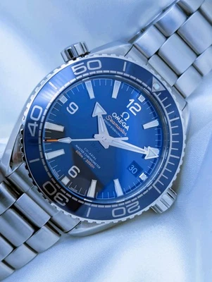 Omega Seamaster Planet Ocean 600M Blue dial 43.5mm Stainless steel Box & Papers - Image 1 of 4