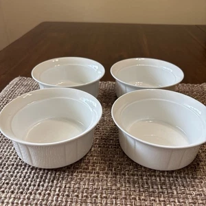 Oneida Oven Brite - 4er Set - Weiß 12 Unzen Auflaufförmchen 5,5" Kasserolle Souffléform - Bild 1 von 6