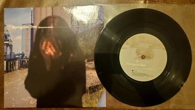 Porcupine Tree – Shesmovedon 7"  2000 Steven Wilson - Image 1 of 2