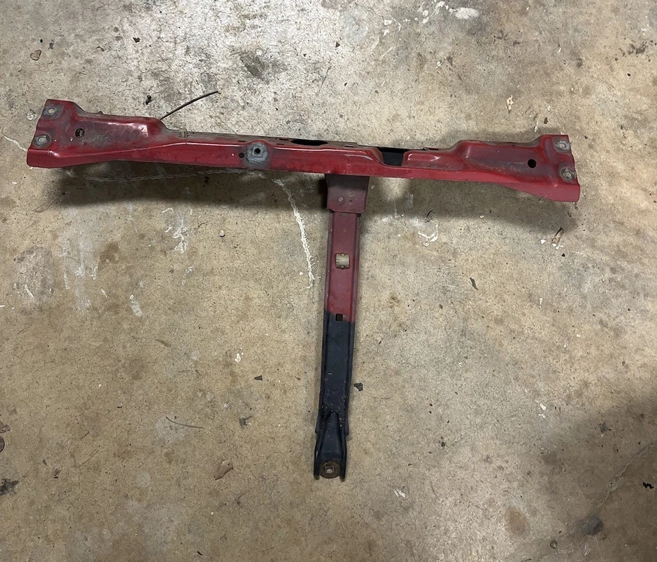 88 - 91 HONDA CIVIC CRX SUPORTE DE RADIADOR FABRICANTE DE EQUIPAMENTO ORIGINAL SUPORTE T 1988-1991 - Imagem 1 de 4