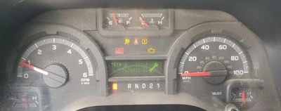 2010-2010 E350 Van OE medidor de velocidade cluster 76K milhas Ford - Imagem 1 de 4